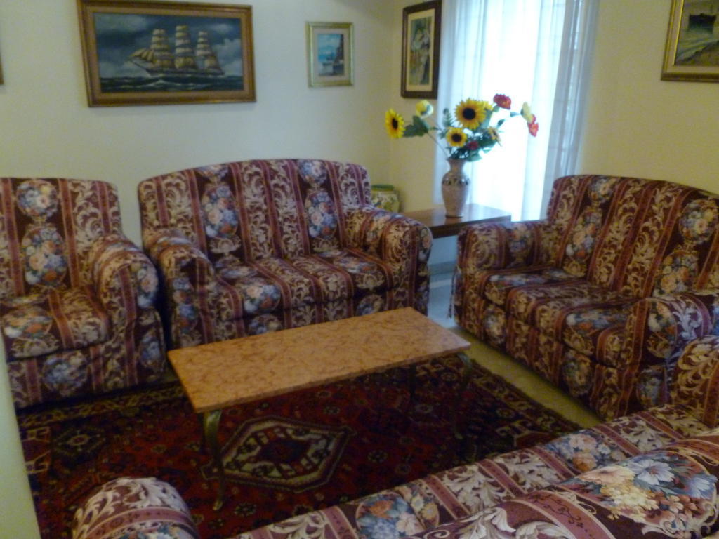 Albergo Paradiso مونتيكاتيني تيرمي المظهر الخارجي الصورة